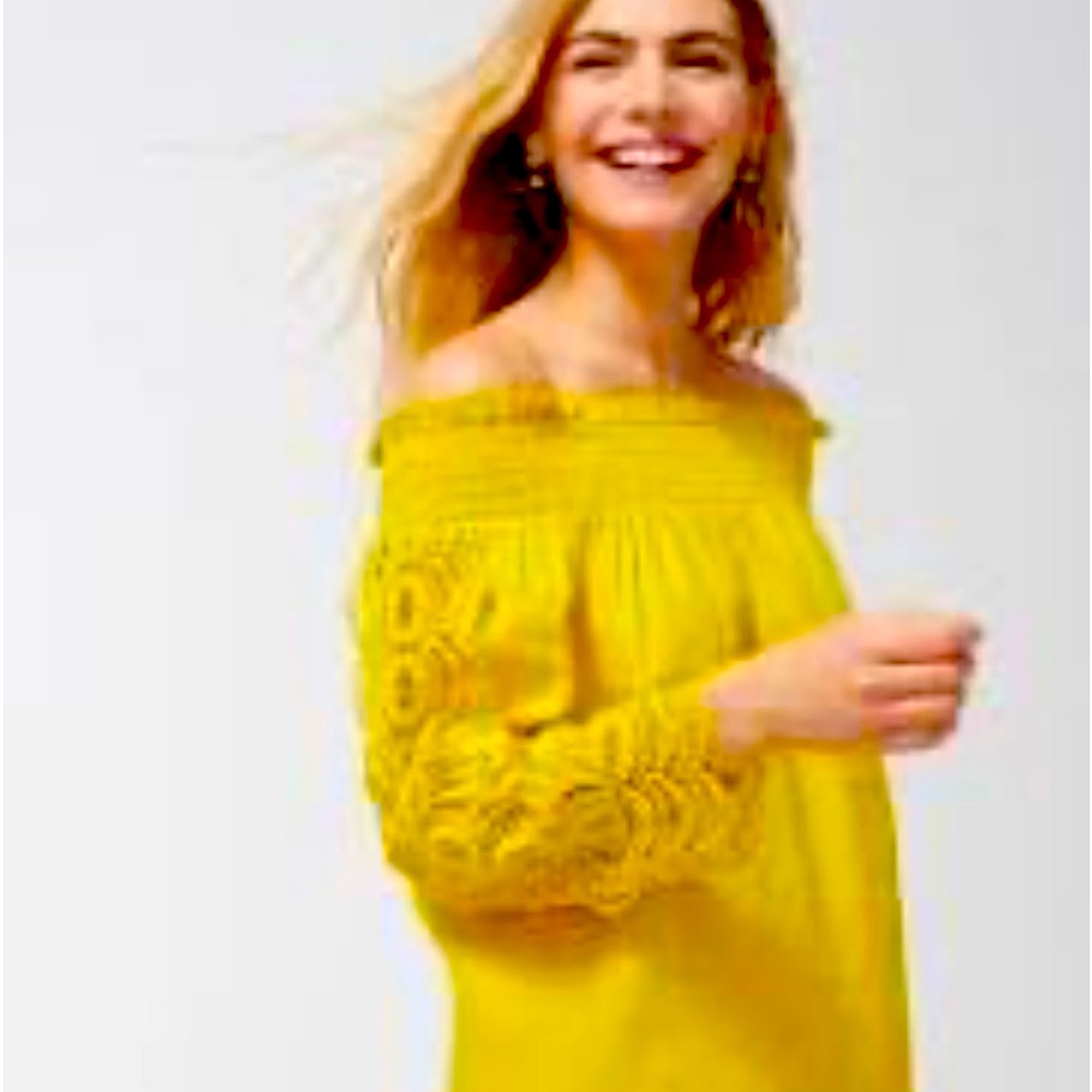 Chico’s off the shoulder linen blouse; size 1.5